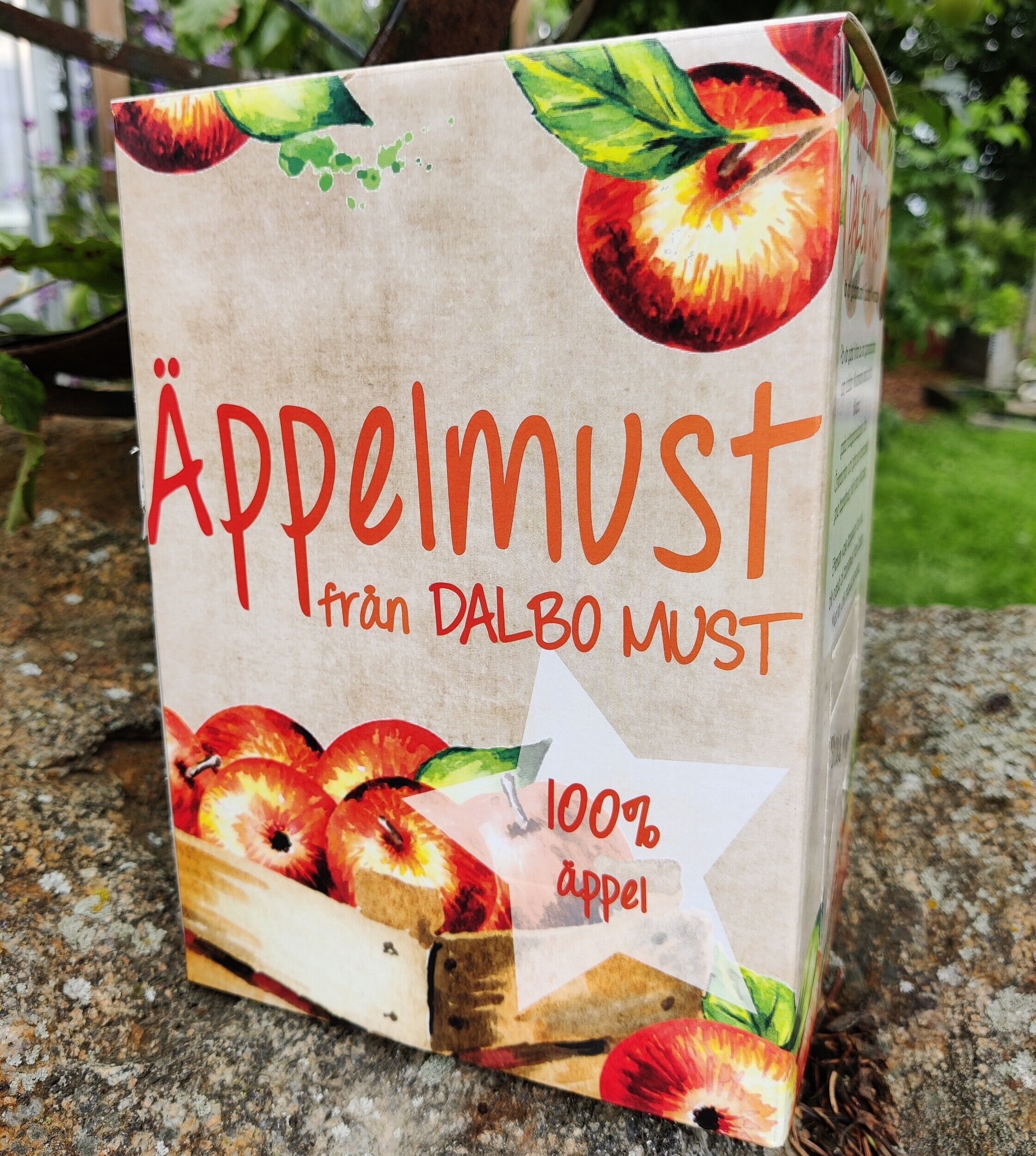 Äppelmust från Dalbo Must.